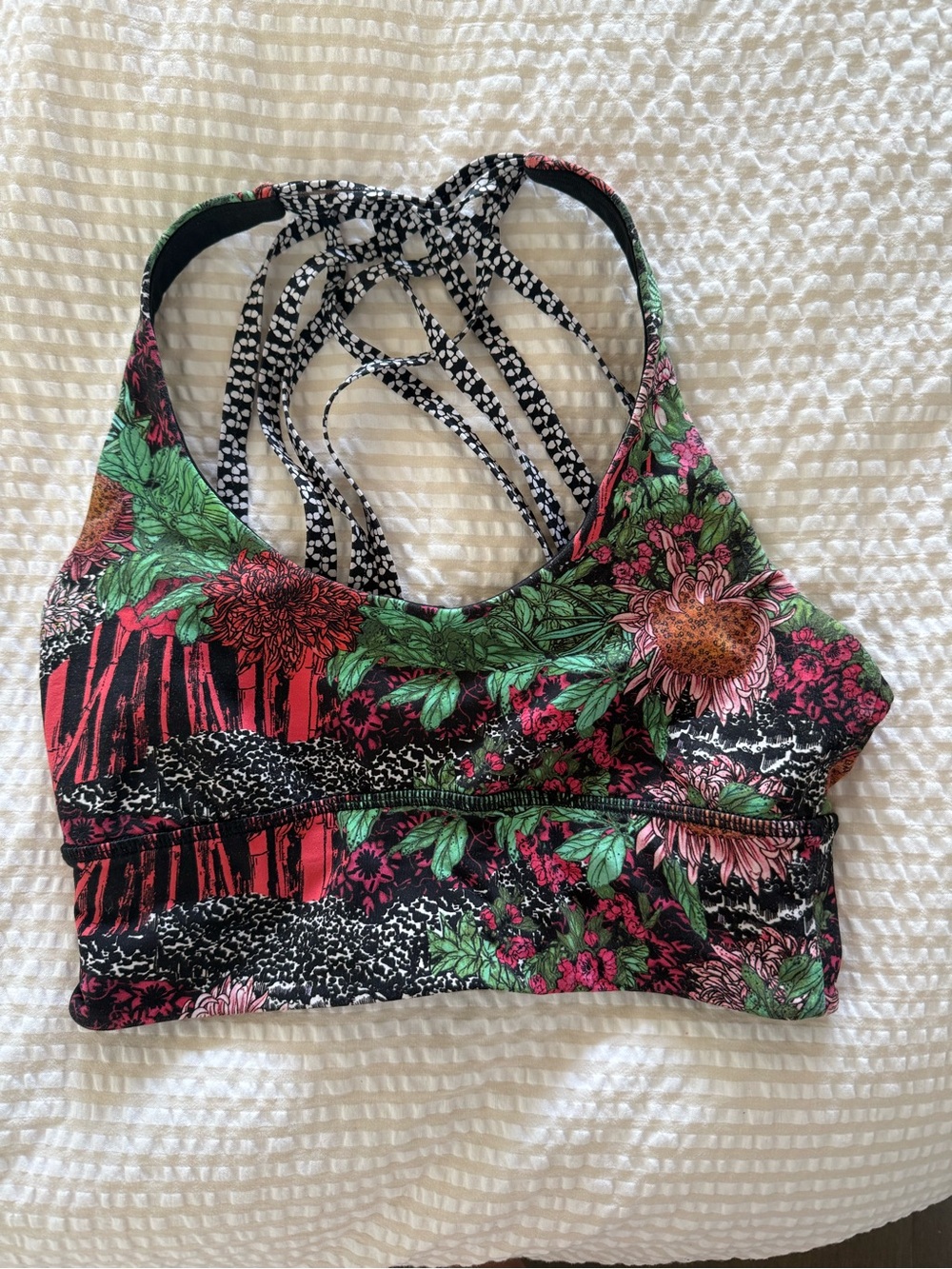 Lululemon free to be moved bra size 4 Zen Garden Multi / Monochromic Black